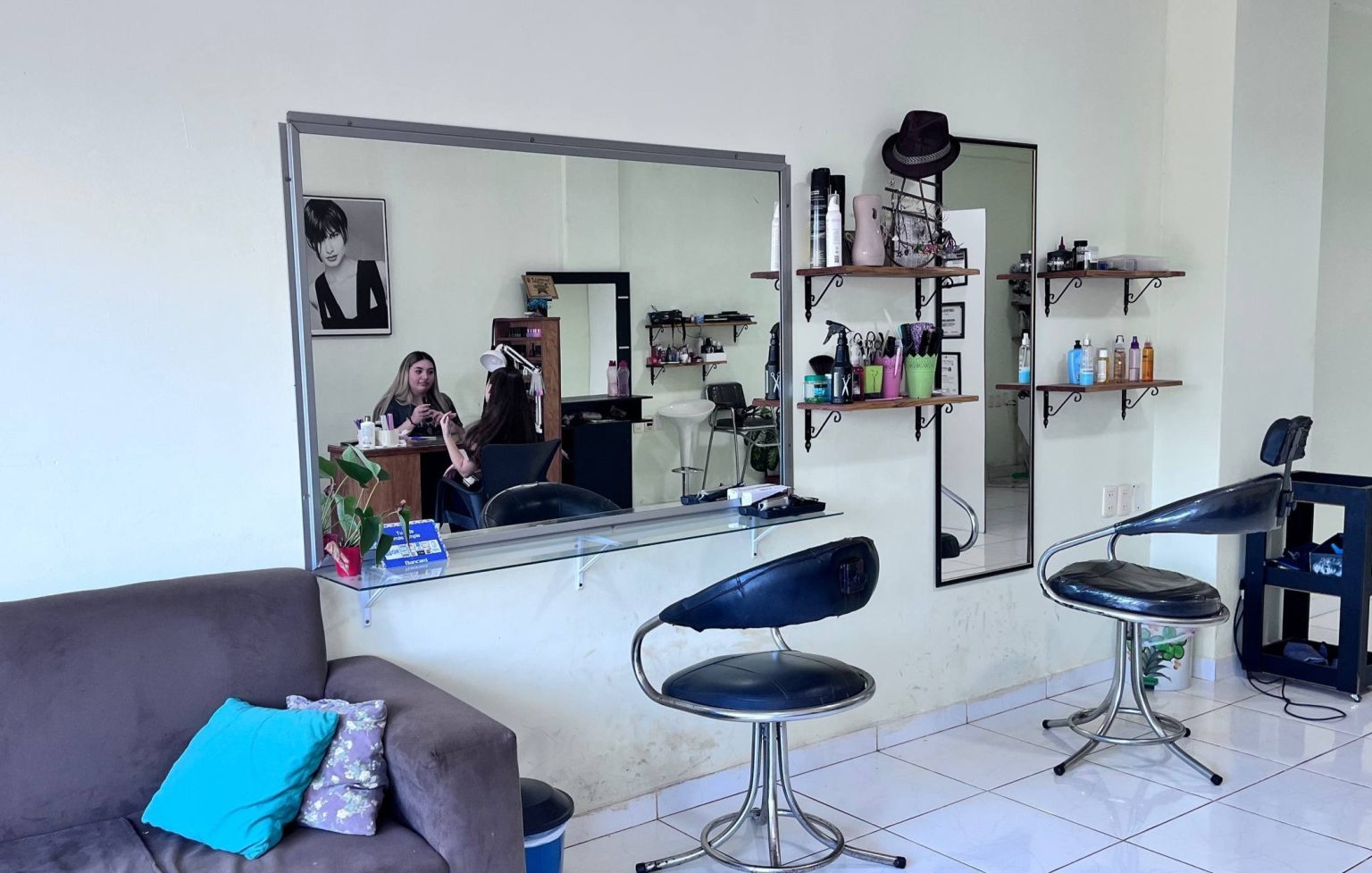 IBONN SALON (3)